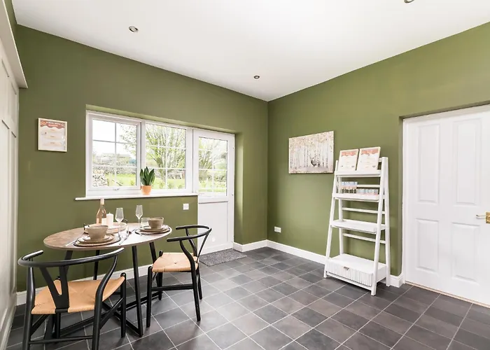 Wellbeing Escape, 5-bed House With Yoga Ferienhaus Malham